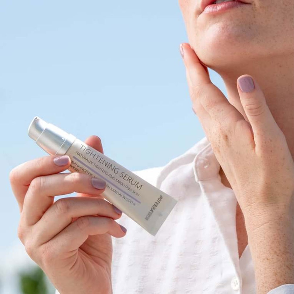 Підтягуюча сироватка для обличчя DoTERRA Tightening Serum