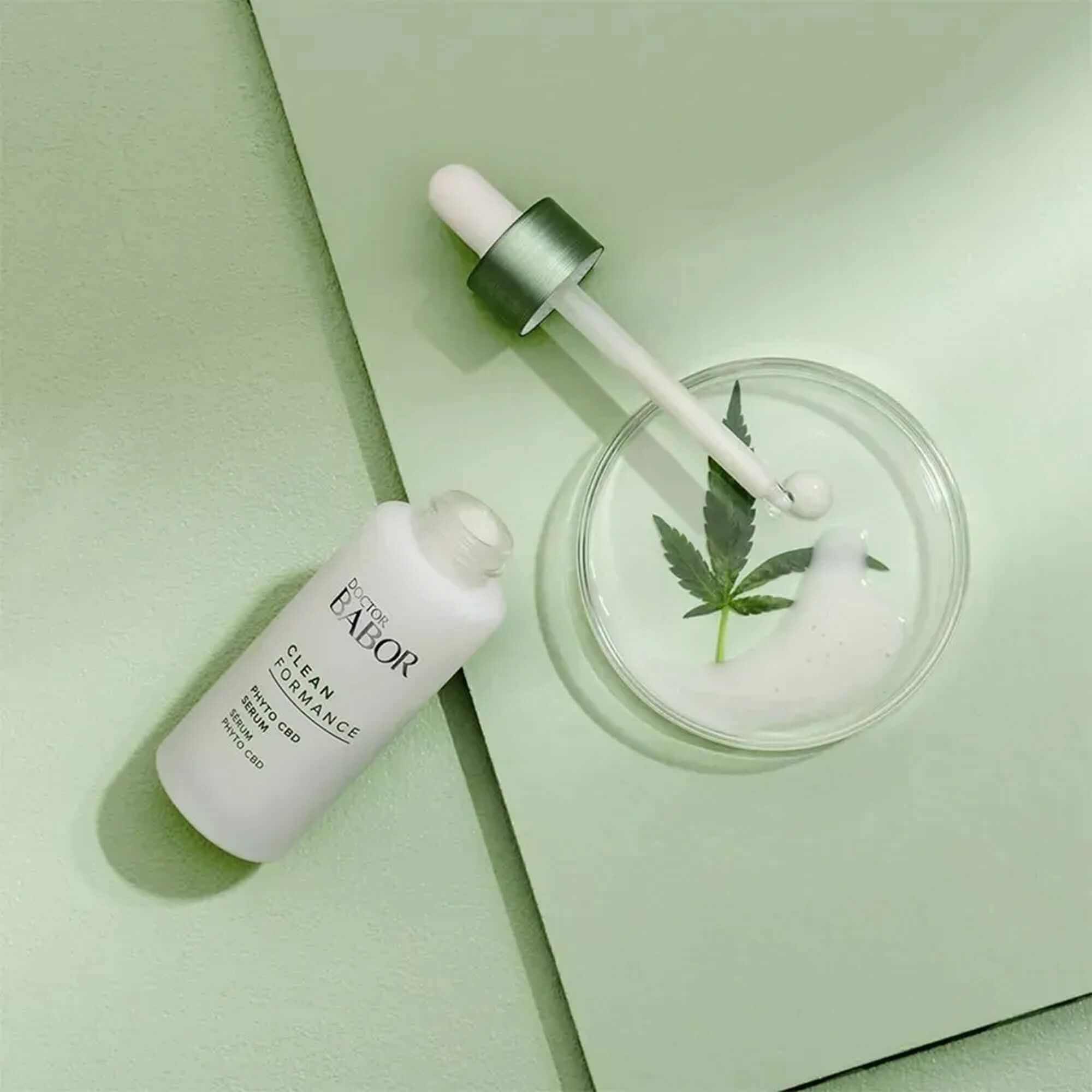Заспокійлива релакс-сироватка для обличчя Babor Doctor Clean Formance Phyto CBD Serum