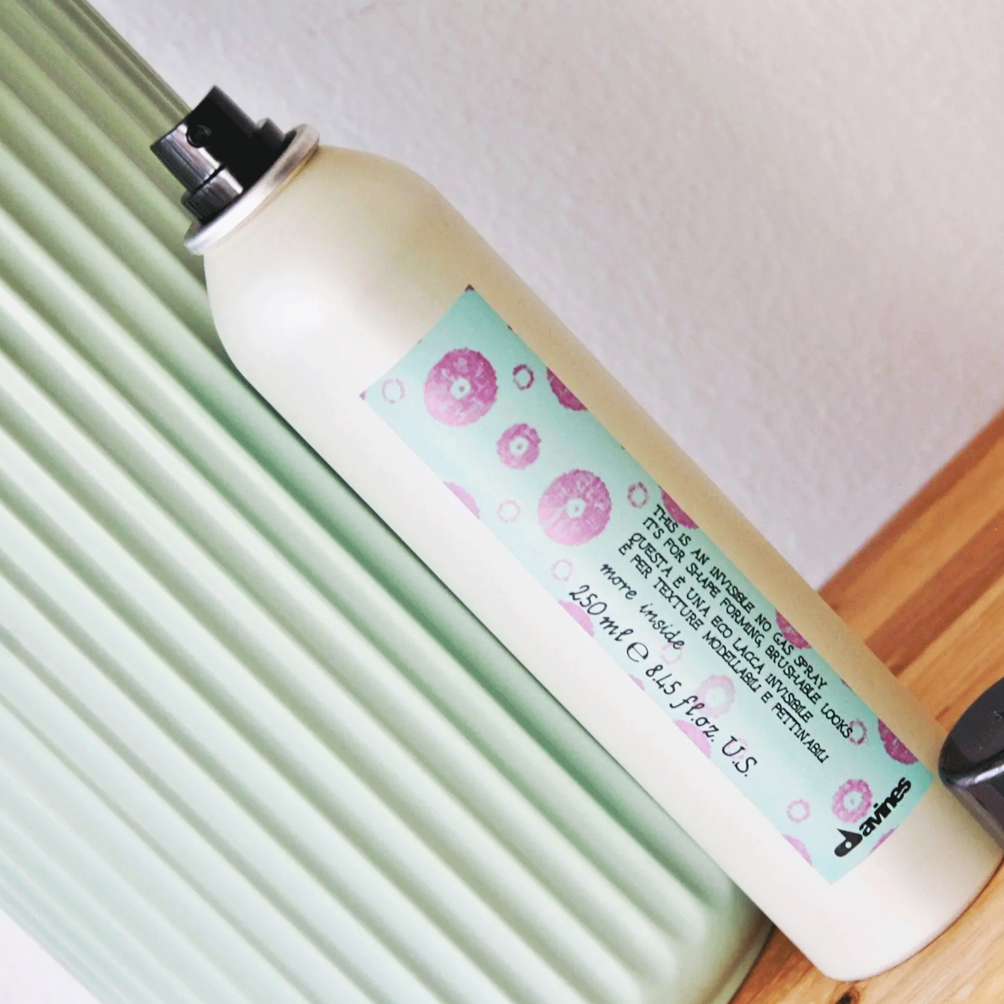 Лак для волосся Davines More Inside Invisible No Gas Spray