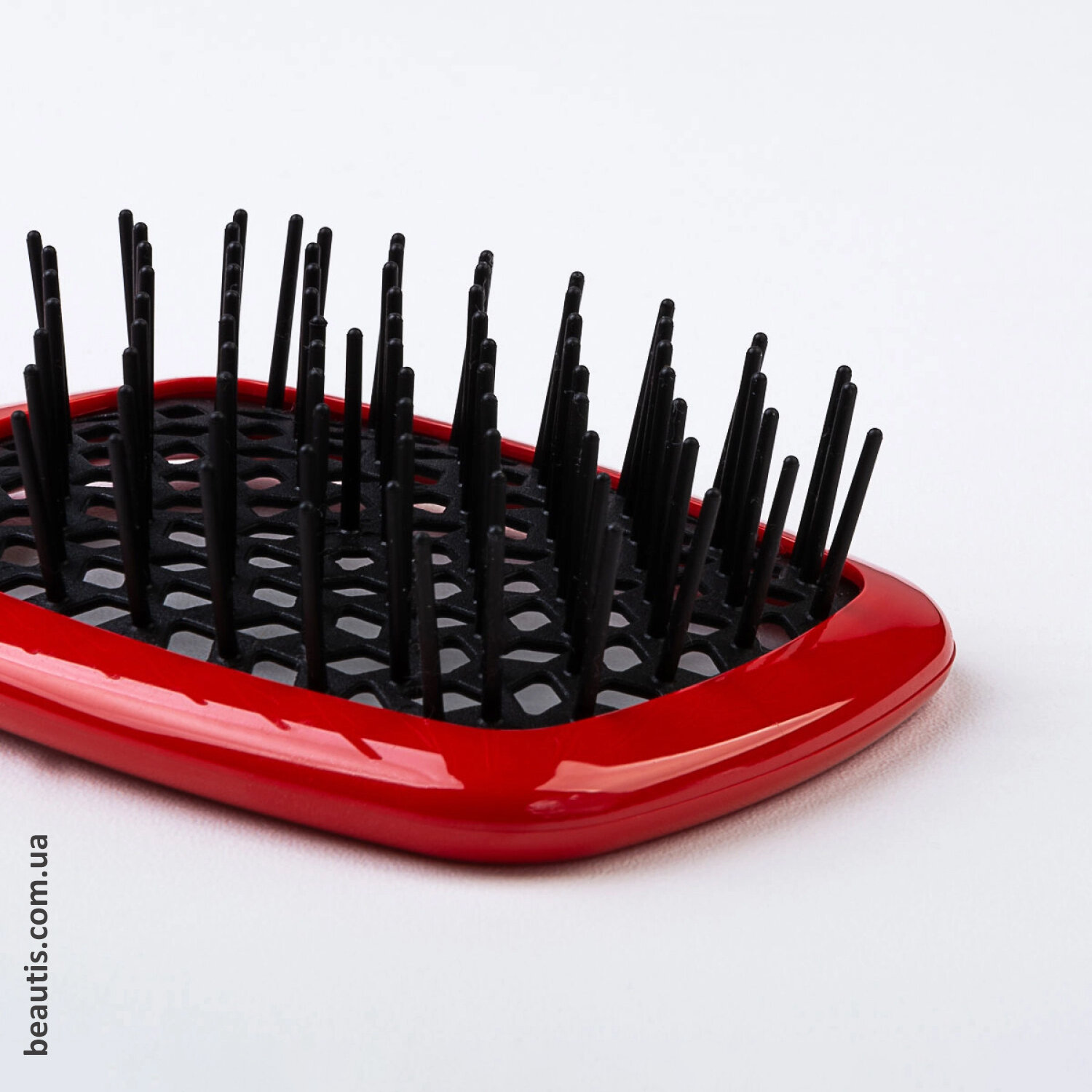 Гребінець червоний з чорним Janeke Superbrush Standart Red & Black
