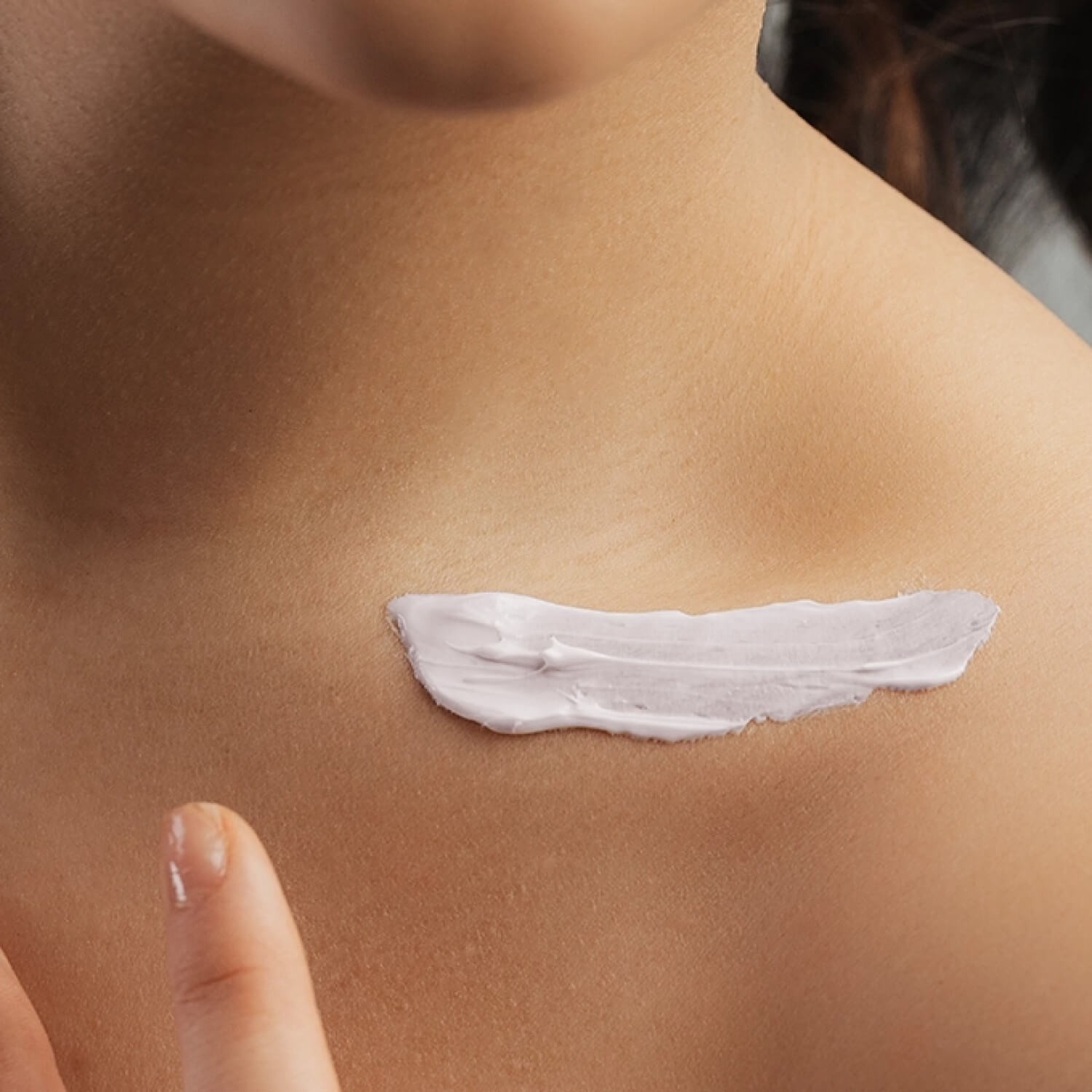 Крем для шкіри шиї та декольте Dr.Spiller Neck And Décolleté Cream