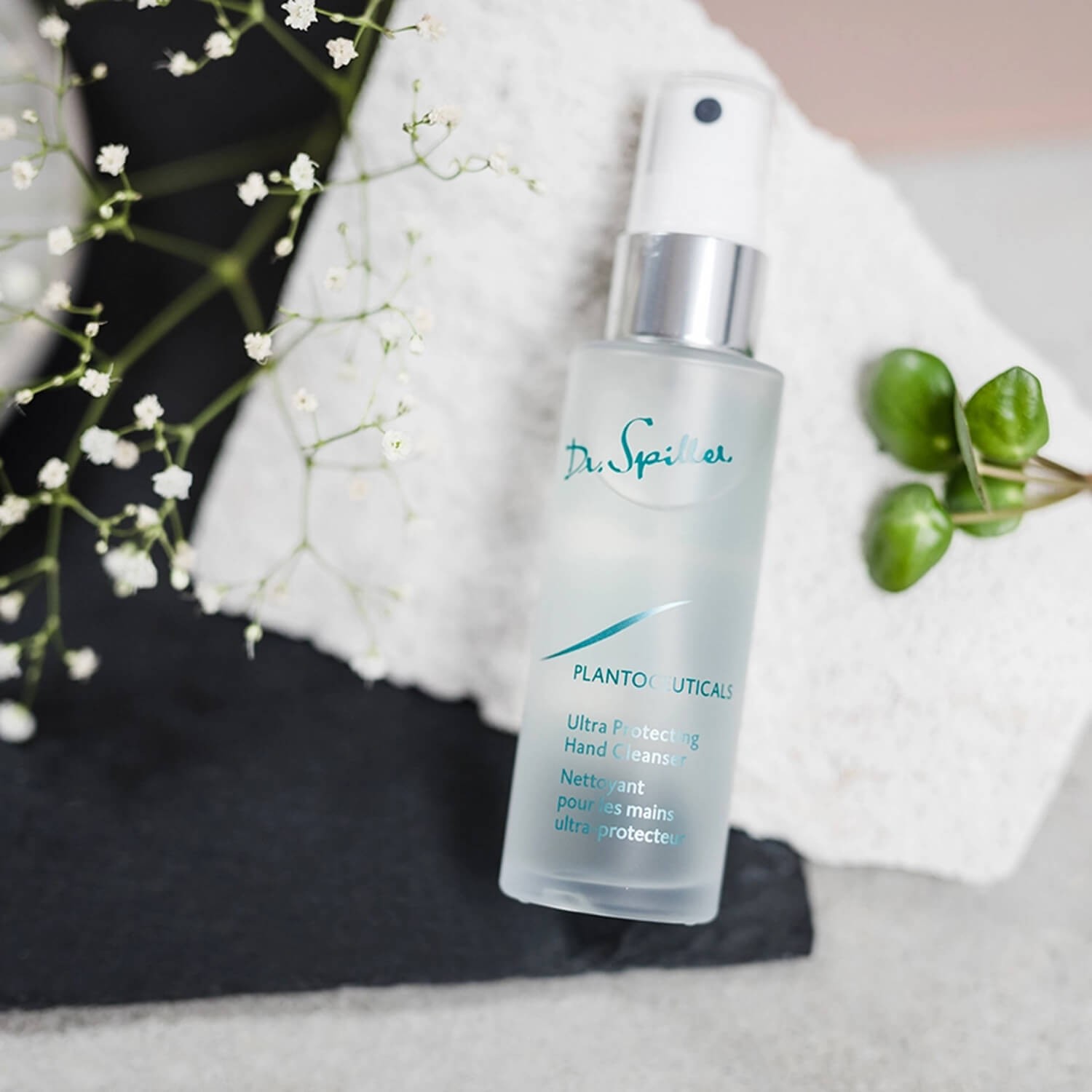 Антибактериальное очищающее средство для рук Dr.Spiller Ultra Protecting Hand Cleanser