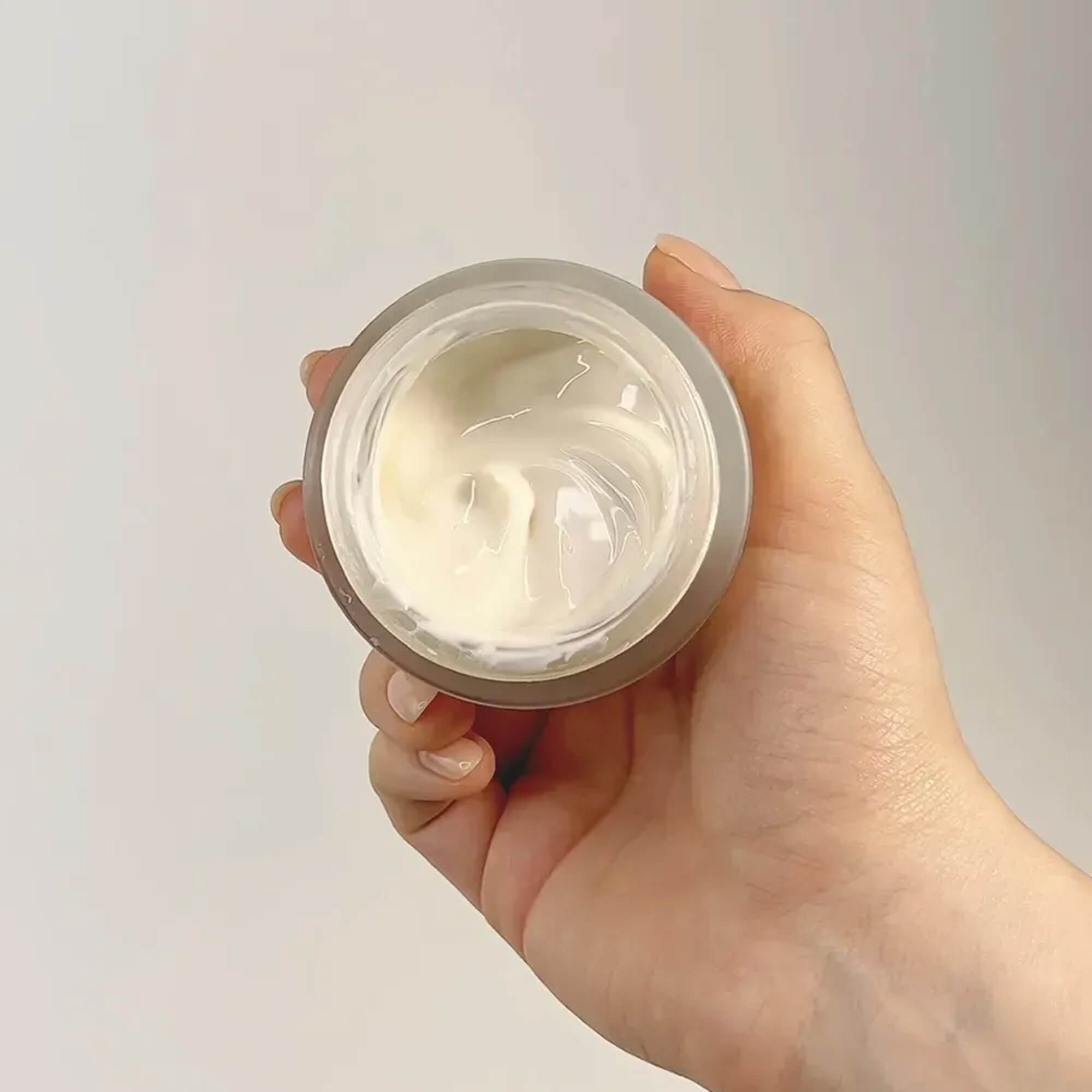 Розгладжуючий крем проти перших зморшок Babor Revival Cream Rich