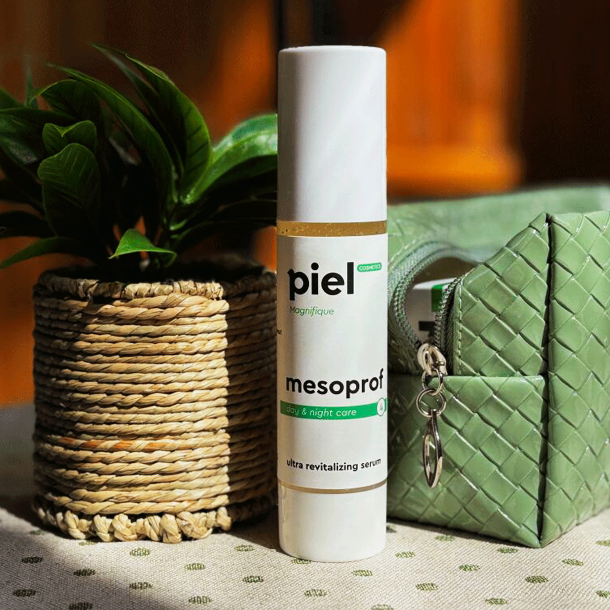 Ультраревитализирующая сыворотка с ниацинамидом (10%) и гиалуроновой кислотой Piel Cosmetics Mesoprof Serum