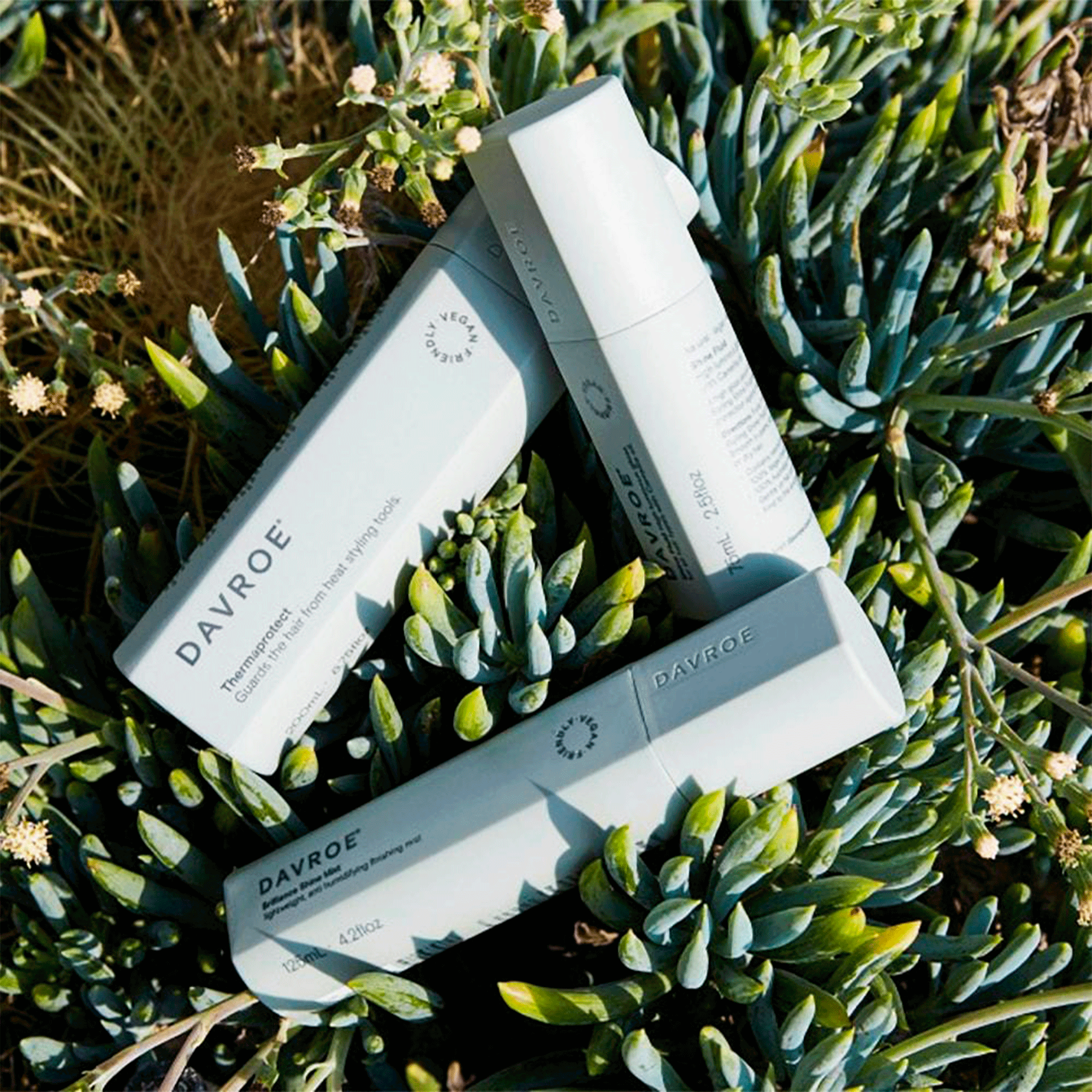 Спрей для придания блеска волосам Davroe Brilliance Shine Mist