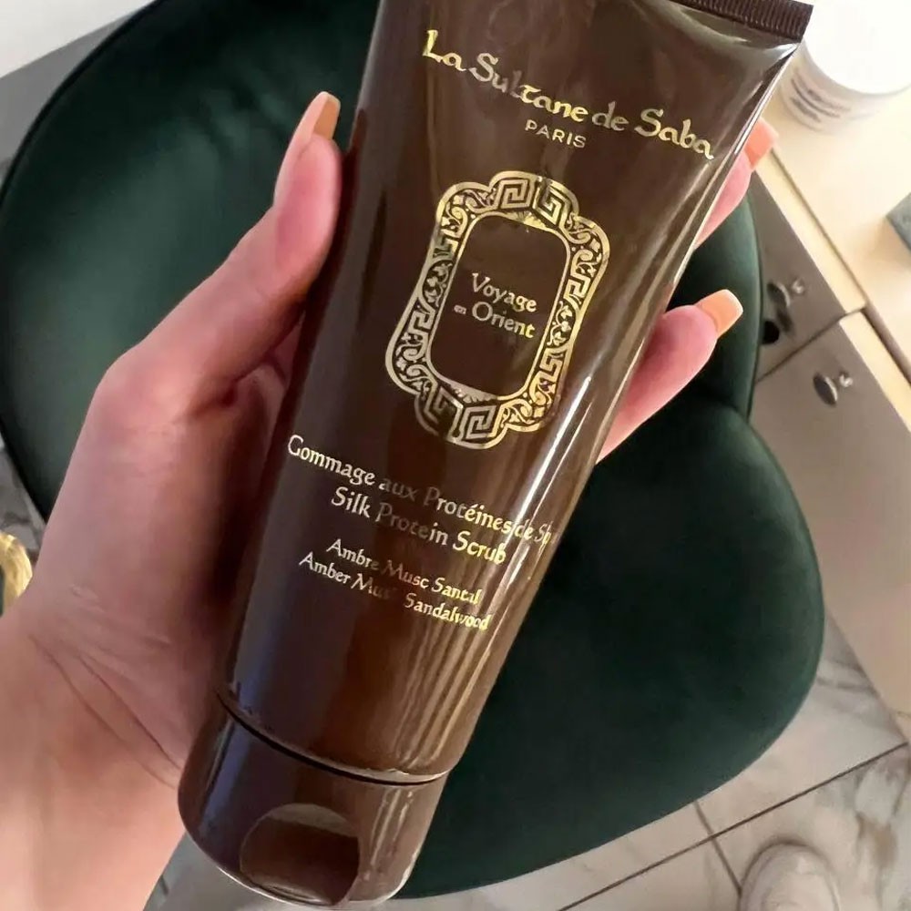 Скраб для тіла Шовковий (Амбра Мускус Санталь) La Sultane De Saba Silk Protein Scrub AMS