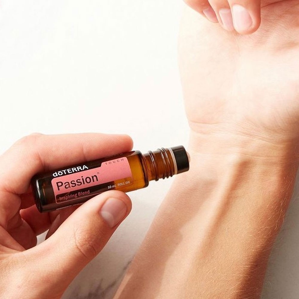 Суміш ефірних олій для натхнення DoTERRA Passion Touch Inspiring Blend