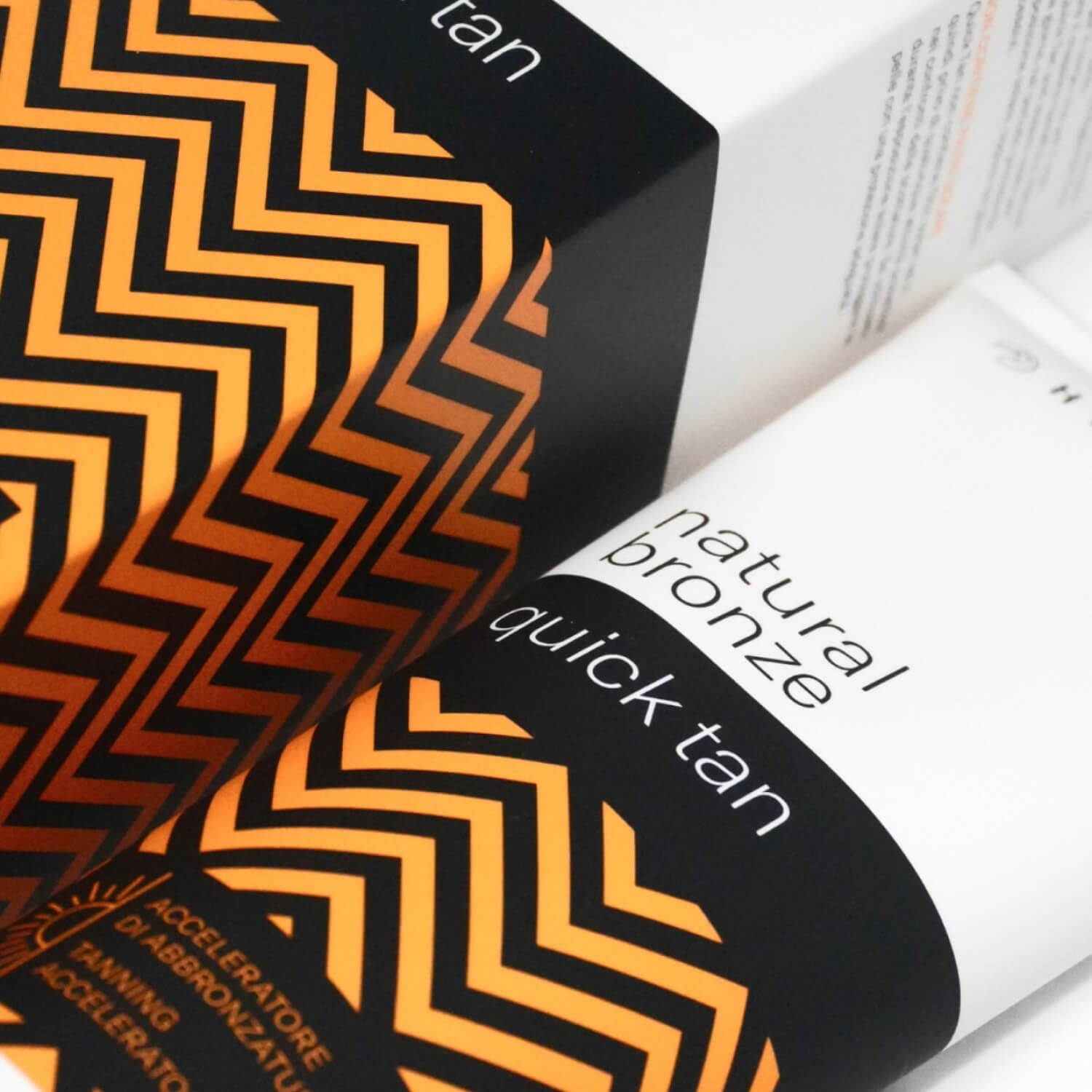 Активатор-ускоритель загара с эффектом антиэйдж для лица и тела Histomer Natural Bronze Quick Tan