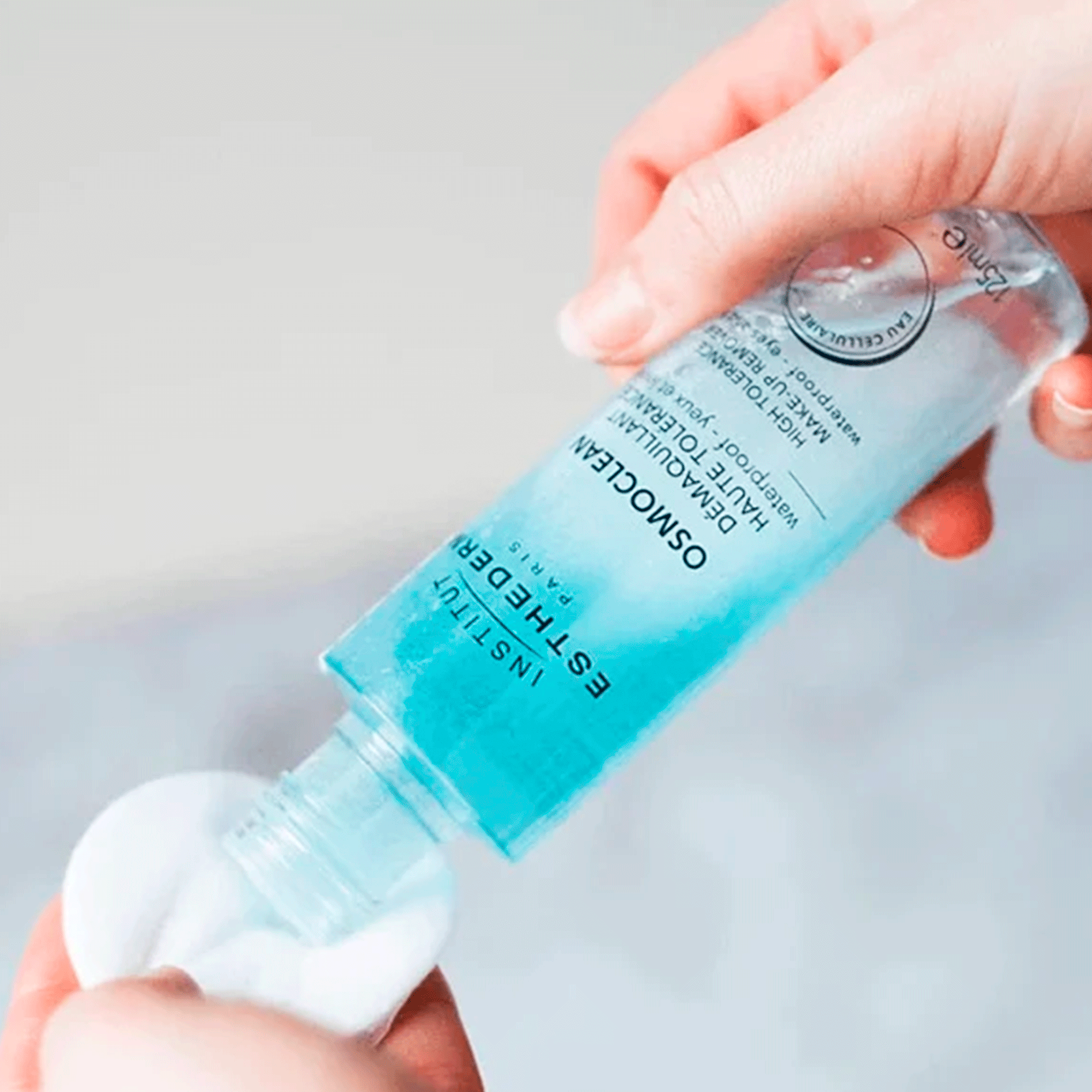 Мягкое средство для снятия макияжа с глаз и губ Institut Esthederm High Tolerance Make-up Remover (Eyes And Lips)