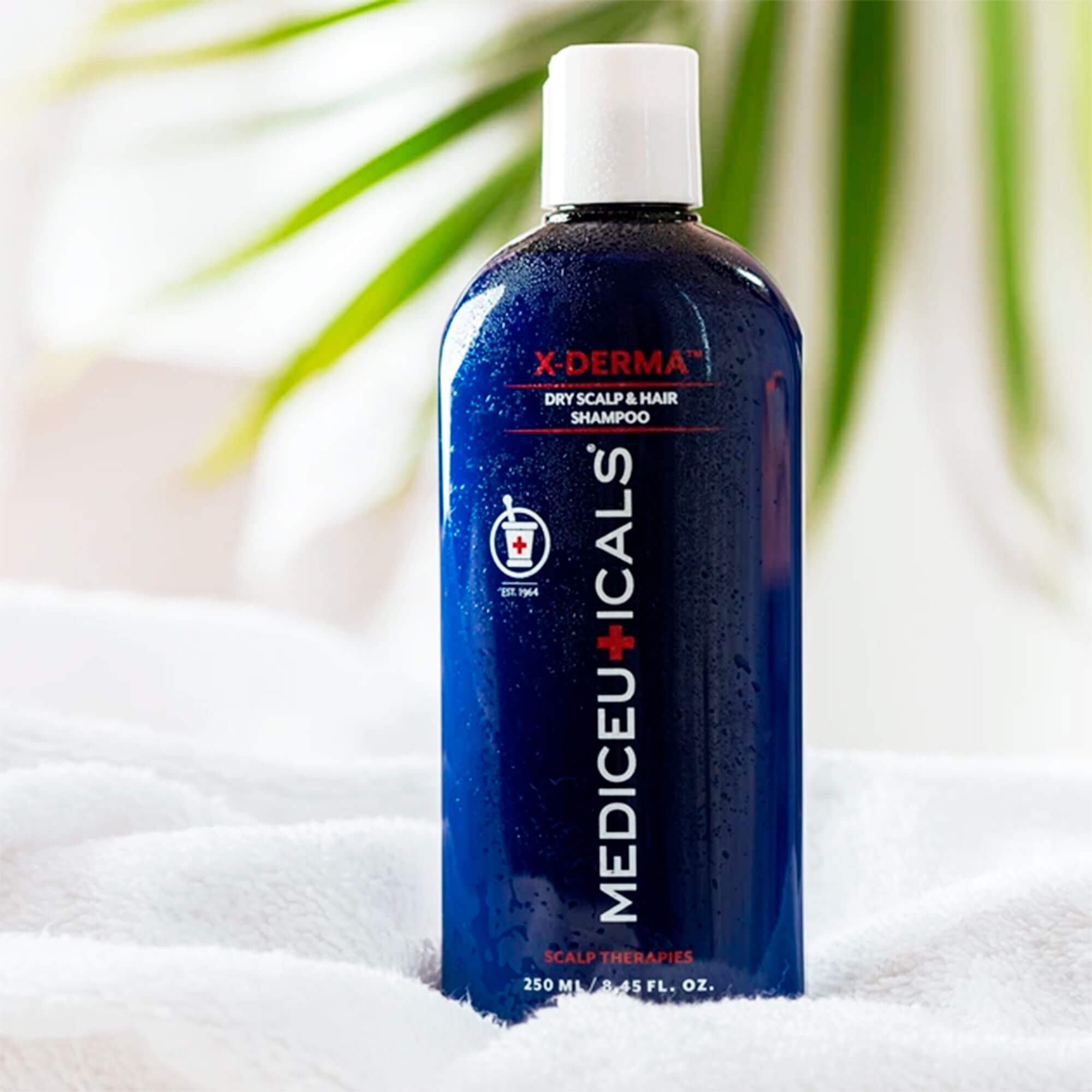 Успокаивающий шампунь для сухой кожи головы Mediceuticals X-Derma