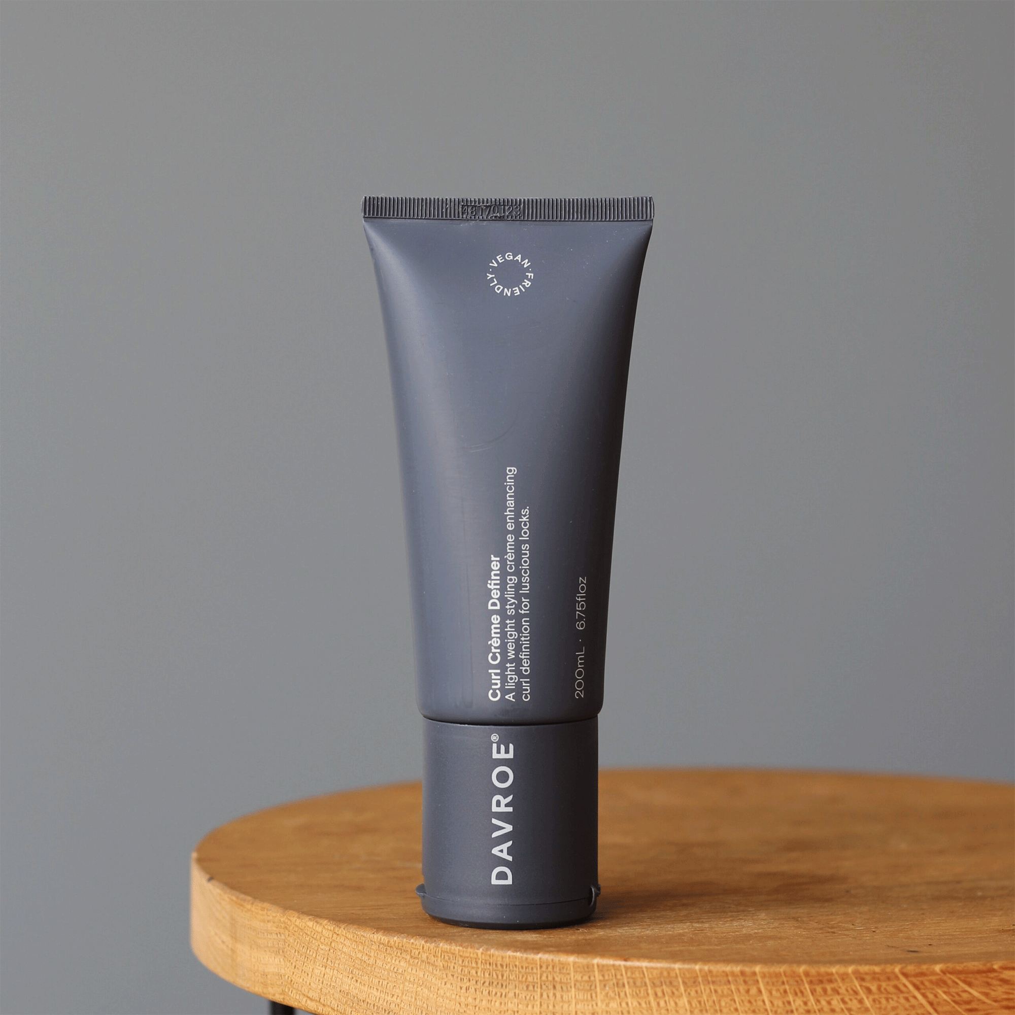 Легкий крем для укладки вьющихся волос Davroe Curl Crème Definer