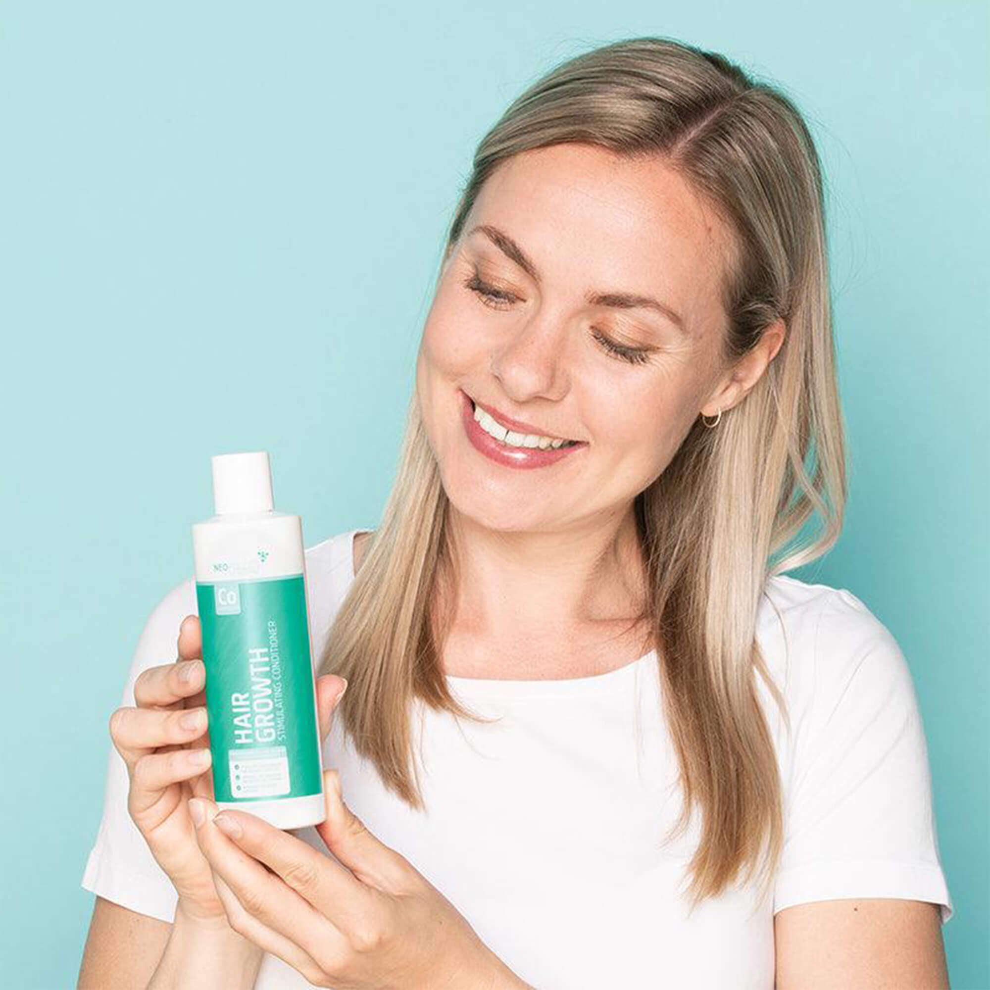 Кондиционер для роста волос Neofollics Hair Growth Conditioner