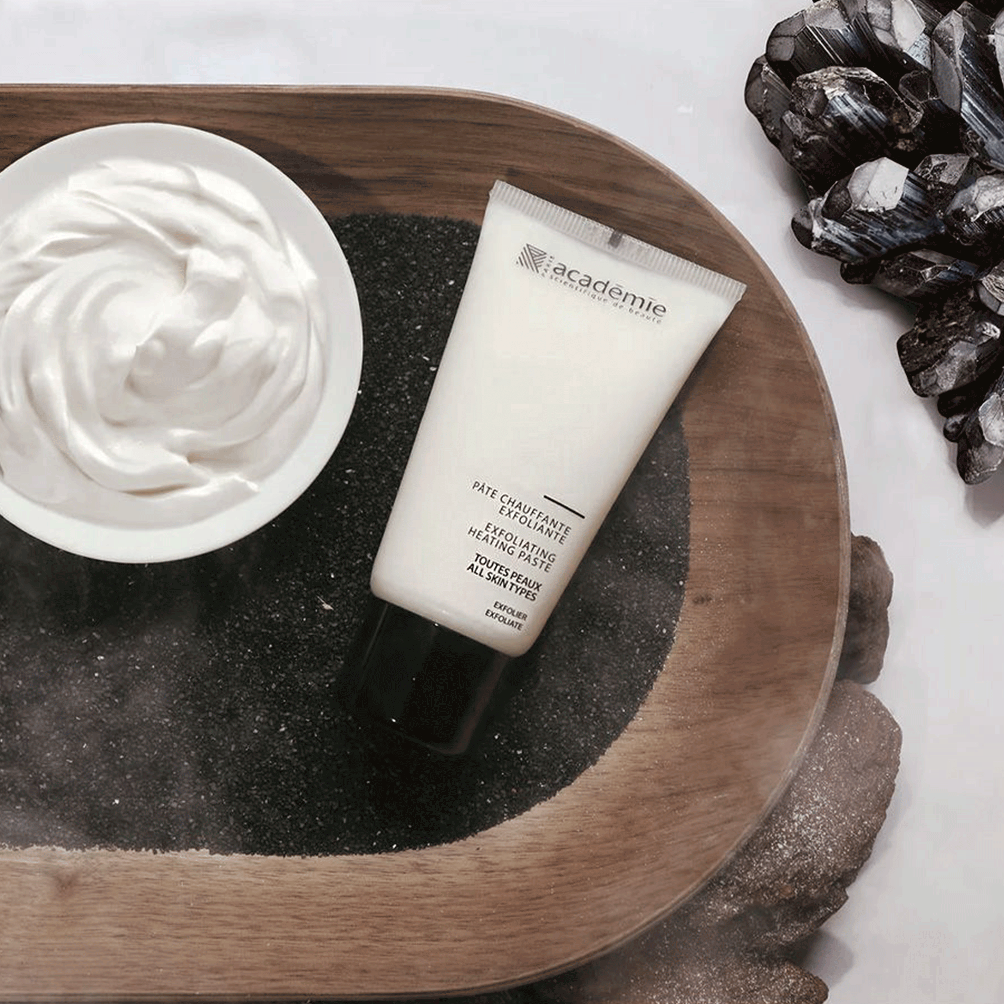 Розігріваюча паста-ексфоліант Academie Exfoliating Heating Paste
