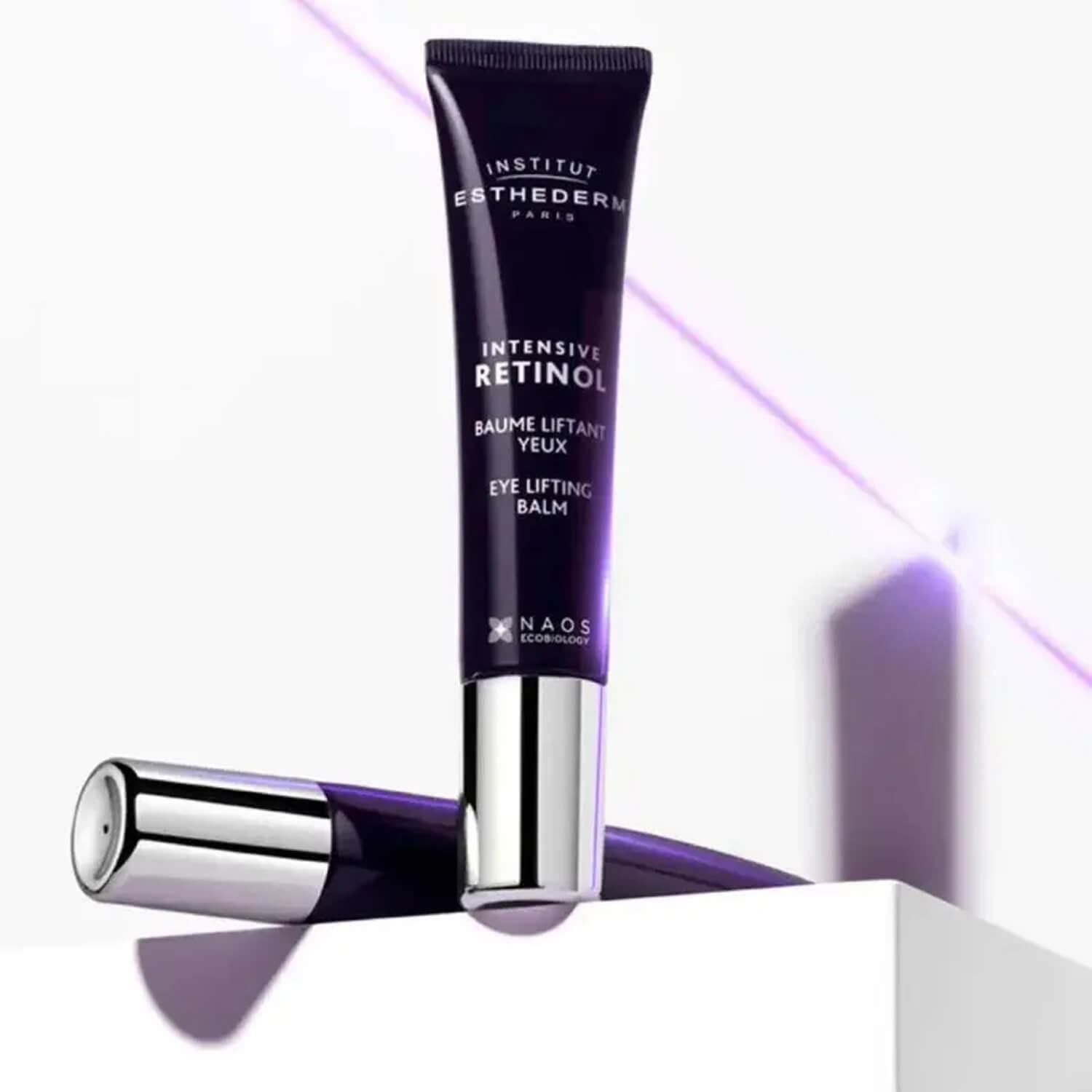 Ліфтинг-бальзам навколо очей з ретинолом Institut Esthederm Intensive Retinol Eye Lifting Balm
