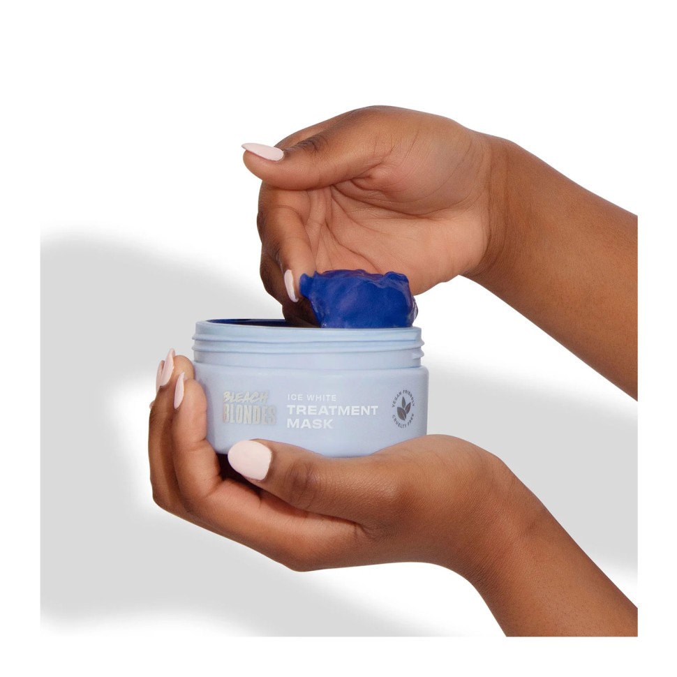 Маска для волосся з синім пігментом Lee Stafford Bleach Blondes Ice White Toning Treatment Mask