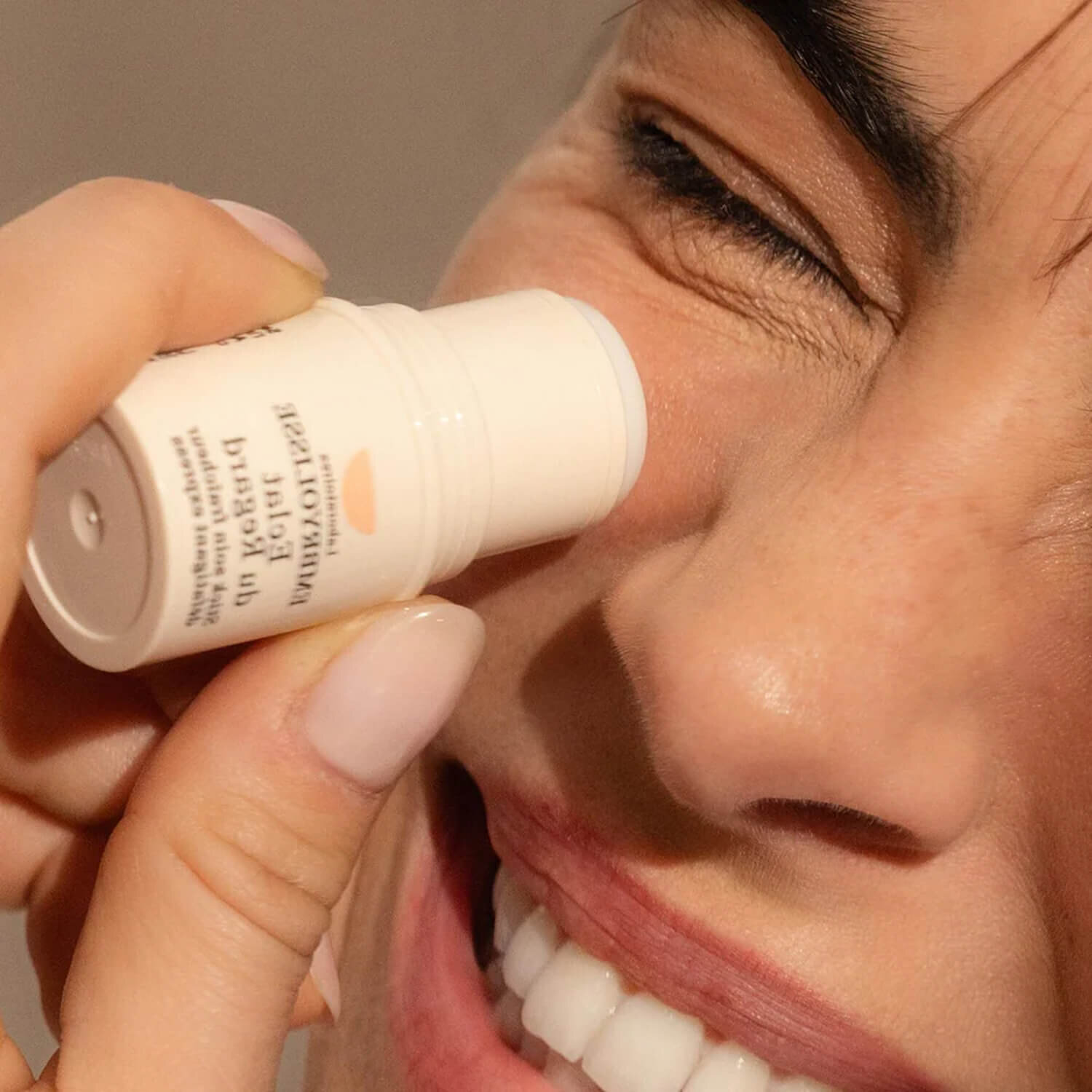 Экспресс-уход для кожи вокруг глаз Embryolisse Radiant Eye
