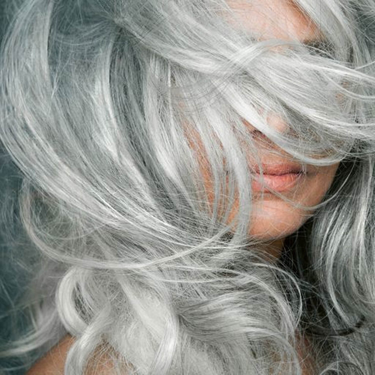 Шампунь для поддержания оттенка La Biosthetique Steel Grey.11.AA Shampoo
