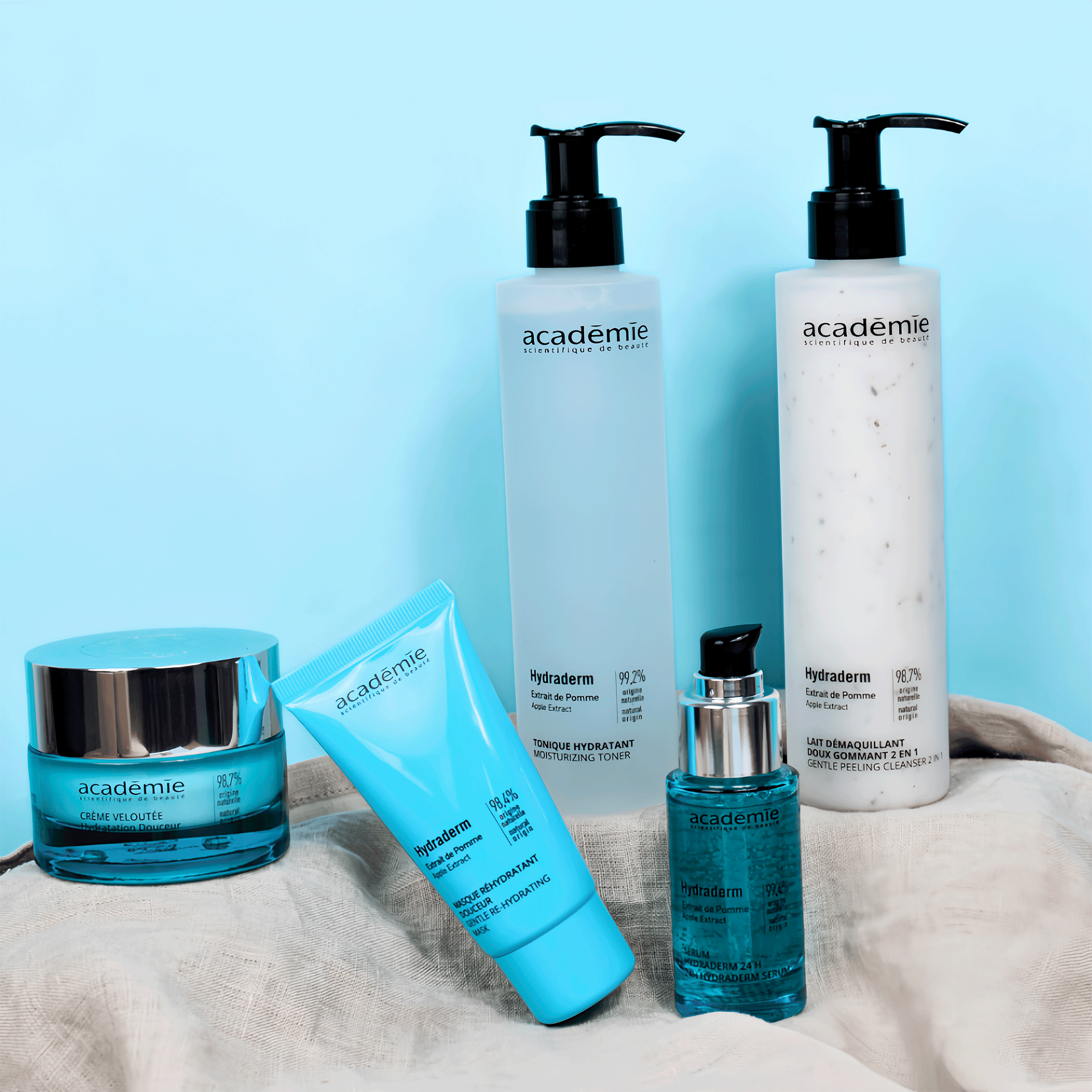 Очищаючий м'який пілінг для обличчя з екстрактом яблука Academie Hydraderm Gentle Peeling Cleanser 2 In 1