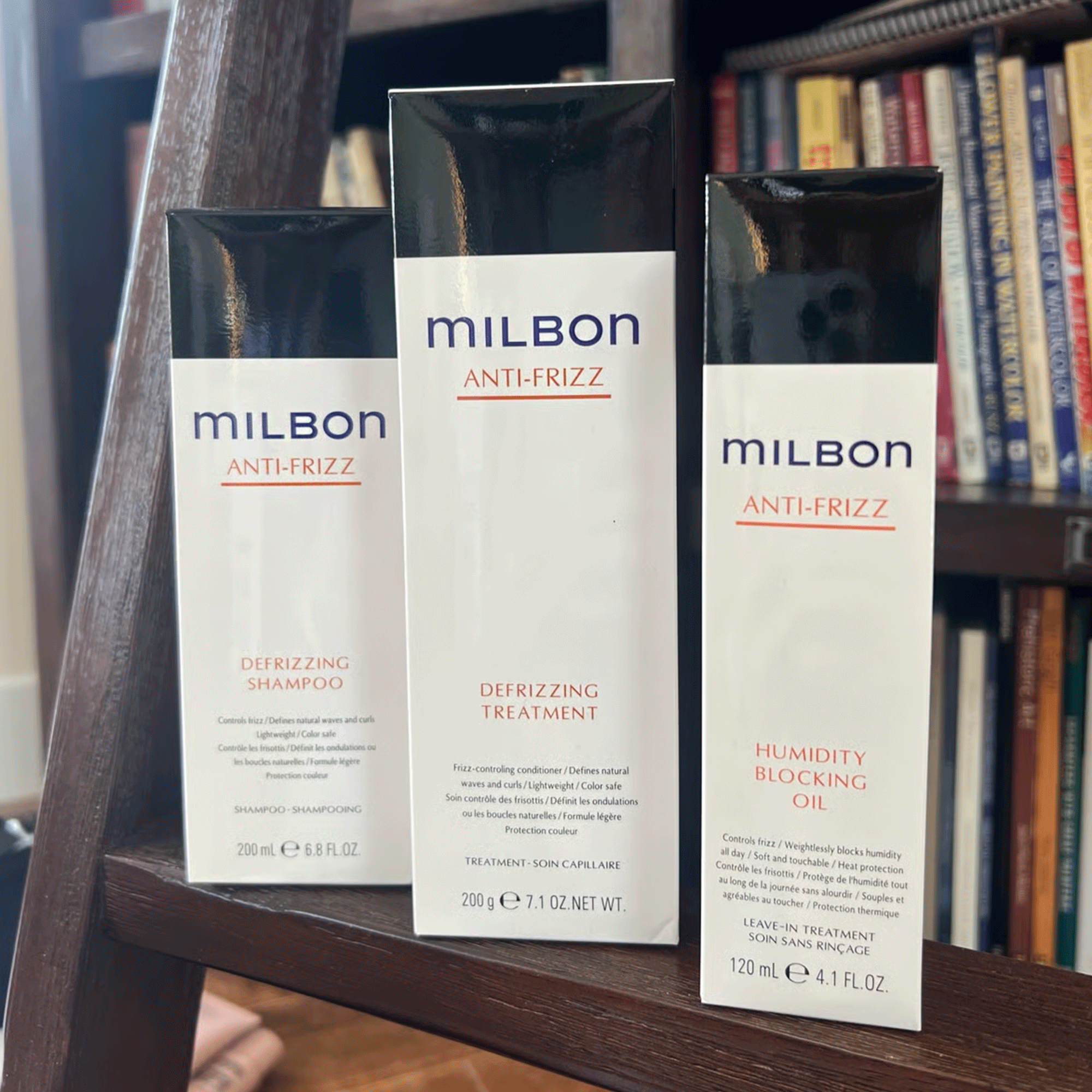 Олія для пухнастого та кучерявого волосся Milbon Humidity Blocking Oil