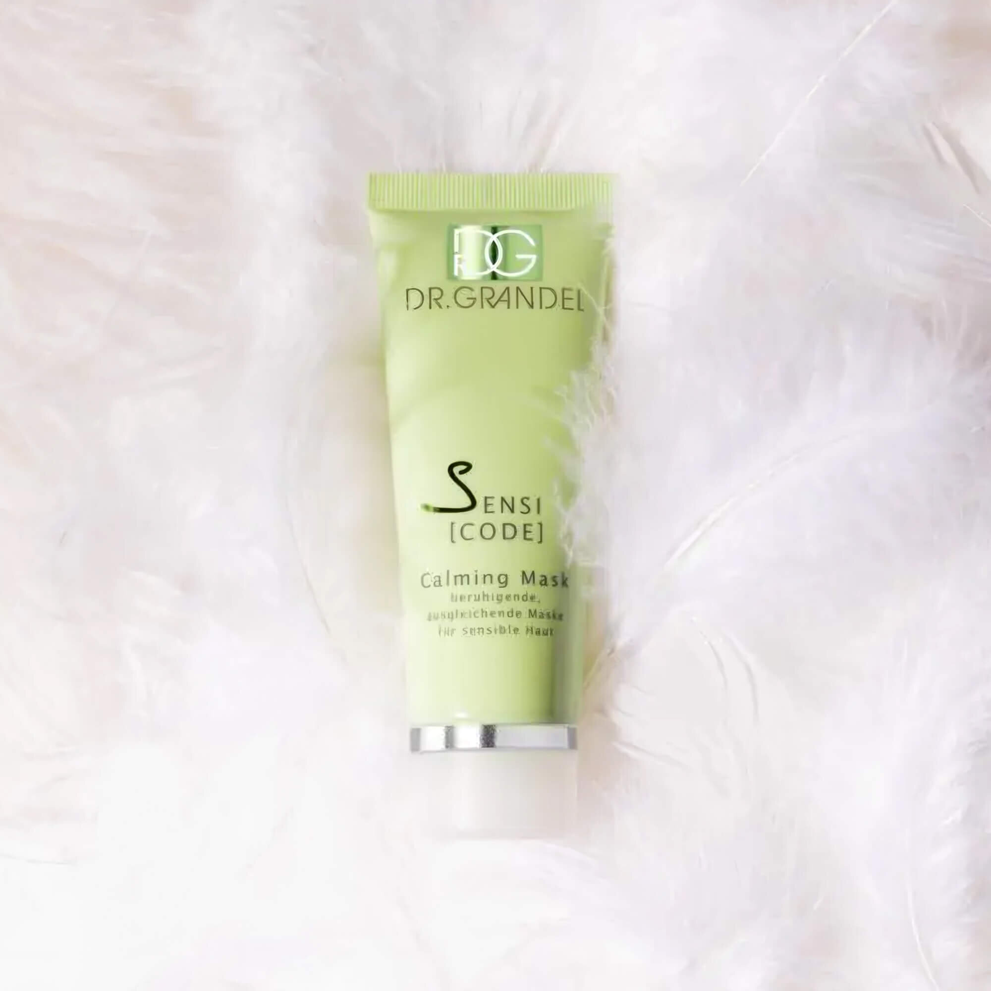 Заспокійлива та відновлююча маска Dr.Grandel Calming Mask