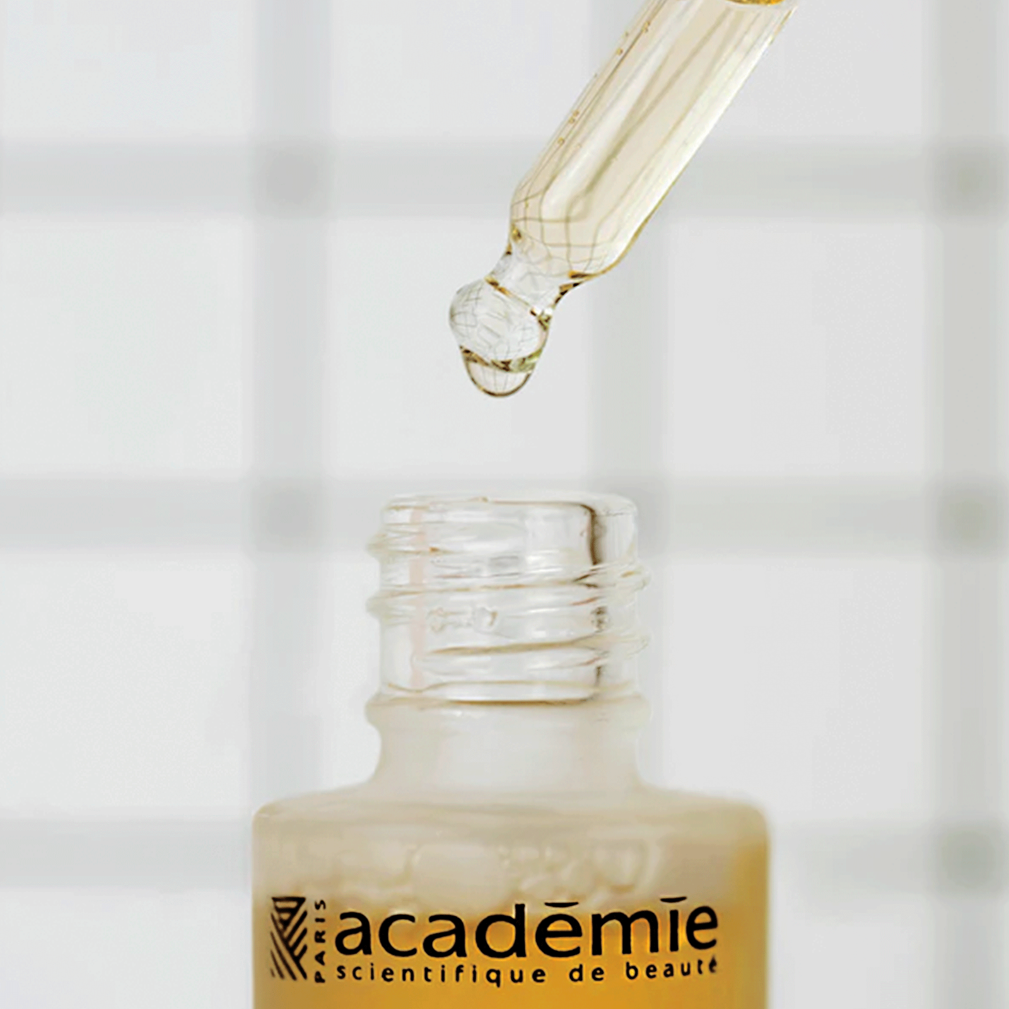 Зволожувальна олія-догляд 