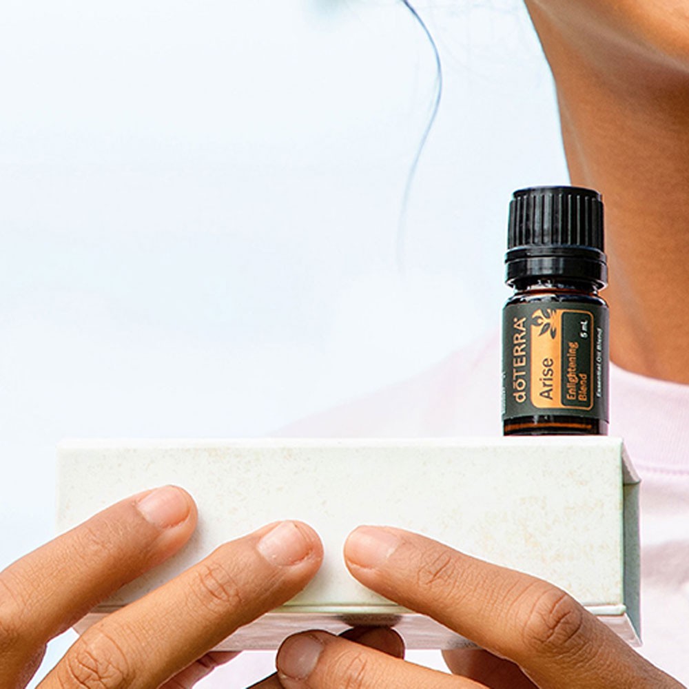 Смесь эфирных масел для йоги Восхождение DoTERRA Yoga Arise Blend 