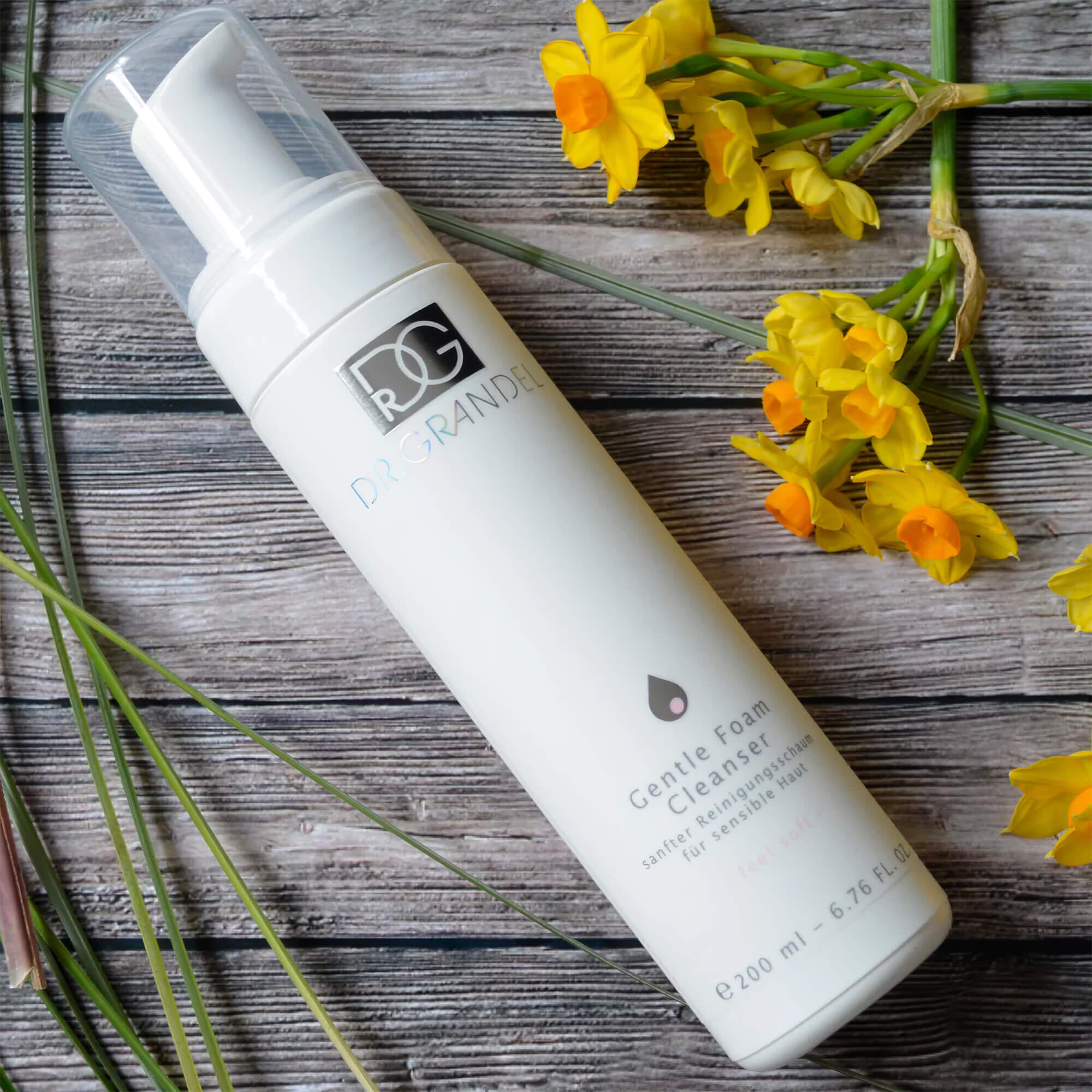 Пенка для умывания чувствительной кожи Dr.Grandel Gentle Foam Cleanser