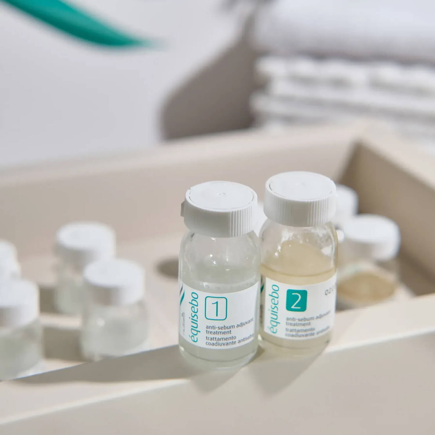 Двухфазная терапия для жирной кожи головы Nubea Equisebo Anti-Sebum Adjuvant Treatment Vial 