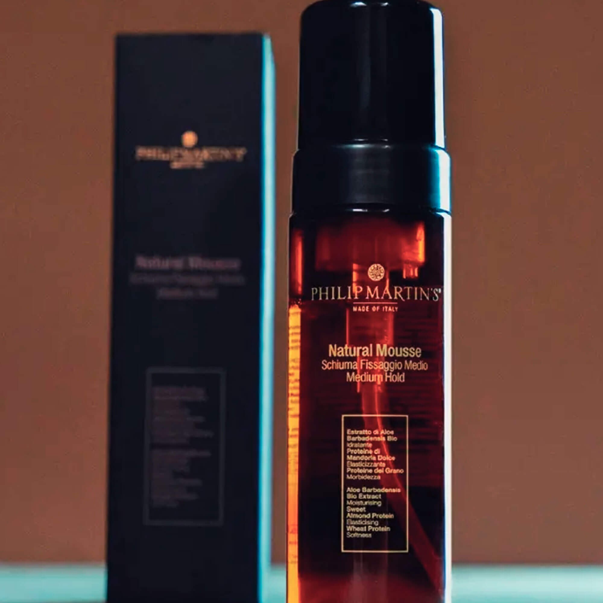 Мусс для укладки волос средней фиксации Philip Martin's Natural Mousse