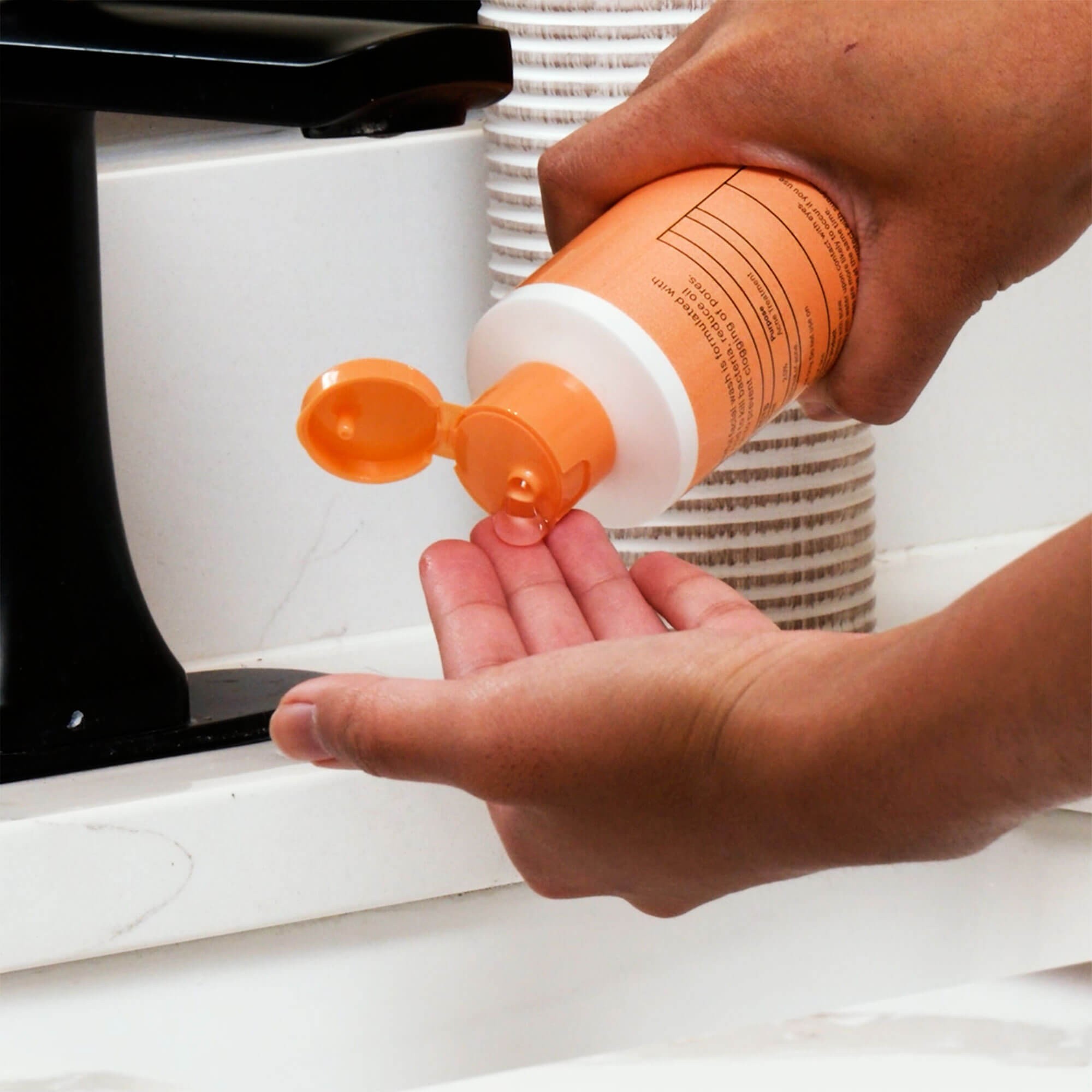 Glymed Plus Purifying Cleanser with Salicylic Acid украина