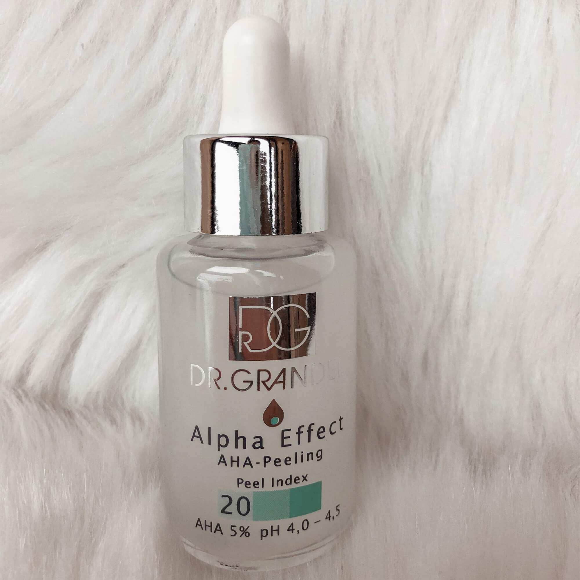 Пілінг з АНА кіслотами 5%  Dr.Grandel Alpha Effect AHA-Peeling Index 20
