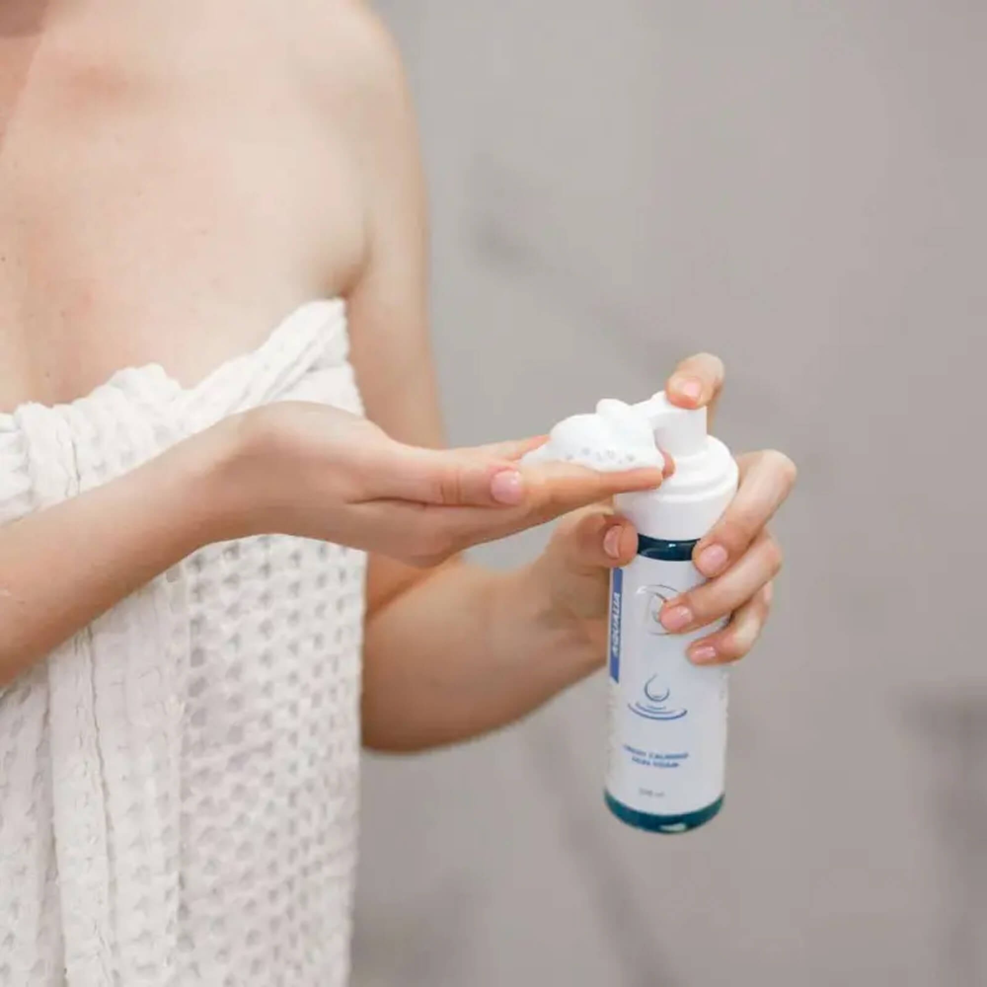 Освіжаюча пінка з ефектом заспокоєння Renew Fresh Calming Skin Foam