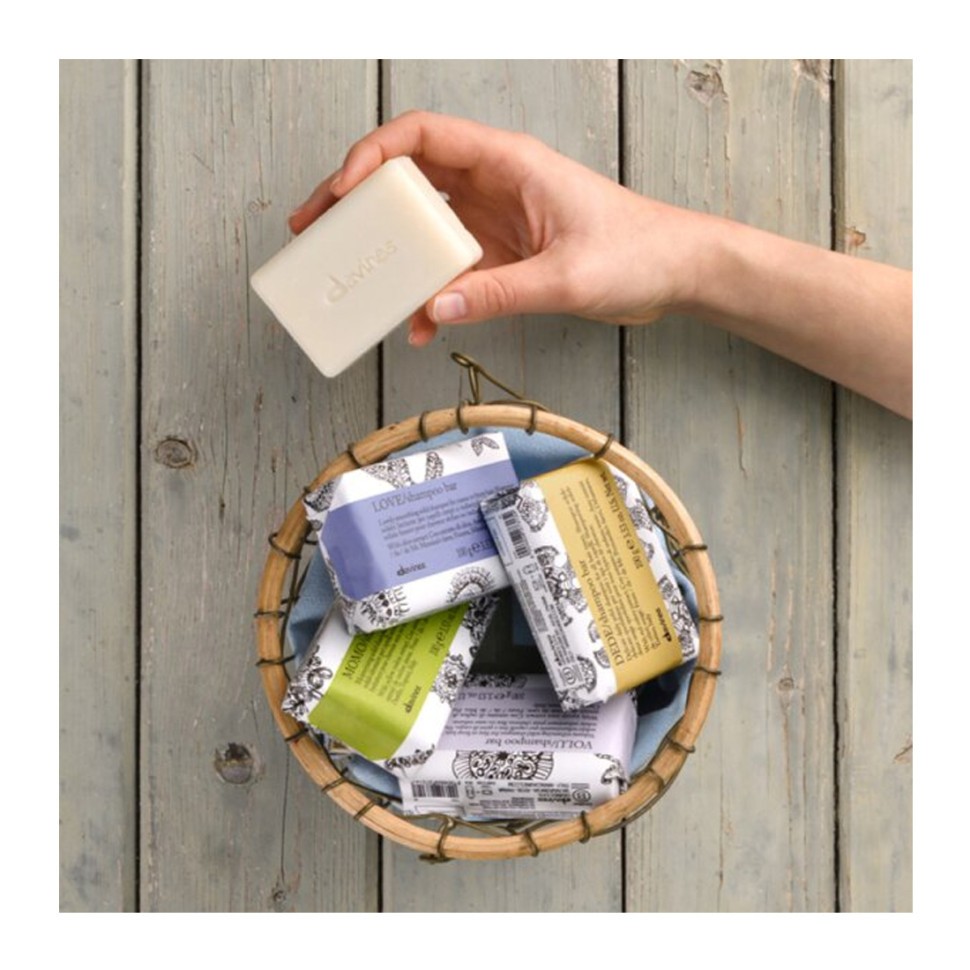 Твердый шампунь для волос и тела Davines SU Shampoo Bar