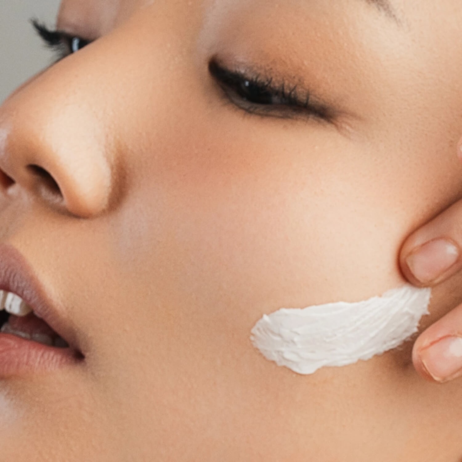 Увлажняющий крем с маточным молочком Dr.Spiller Royal Jelly Cream