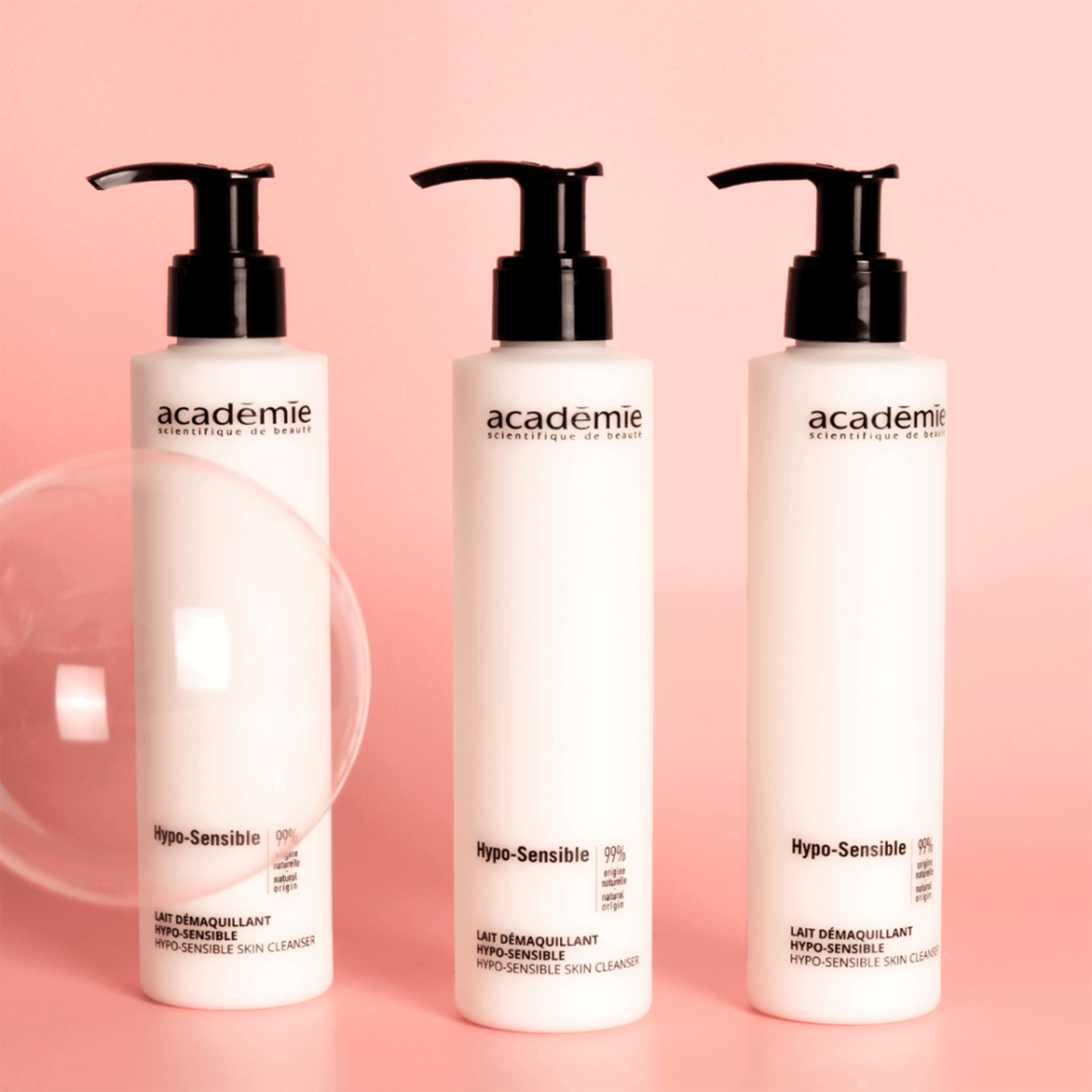 Гипоаллергенное молочко Academie Hypo-Sensible Skin Cleanser